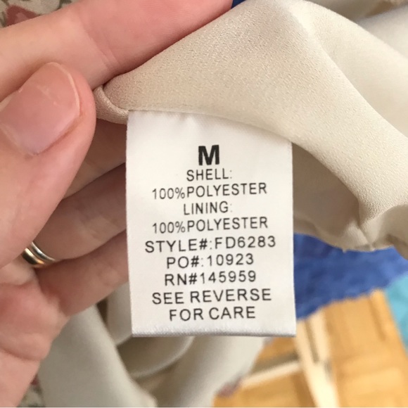 Urban Outfitters sweet floral print dress - Picture 3 of 11